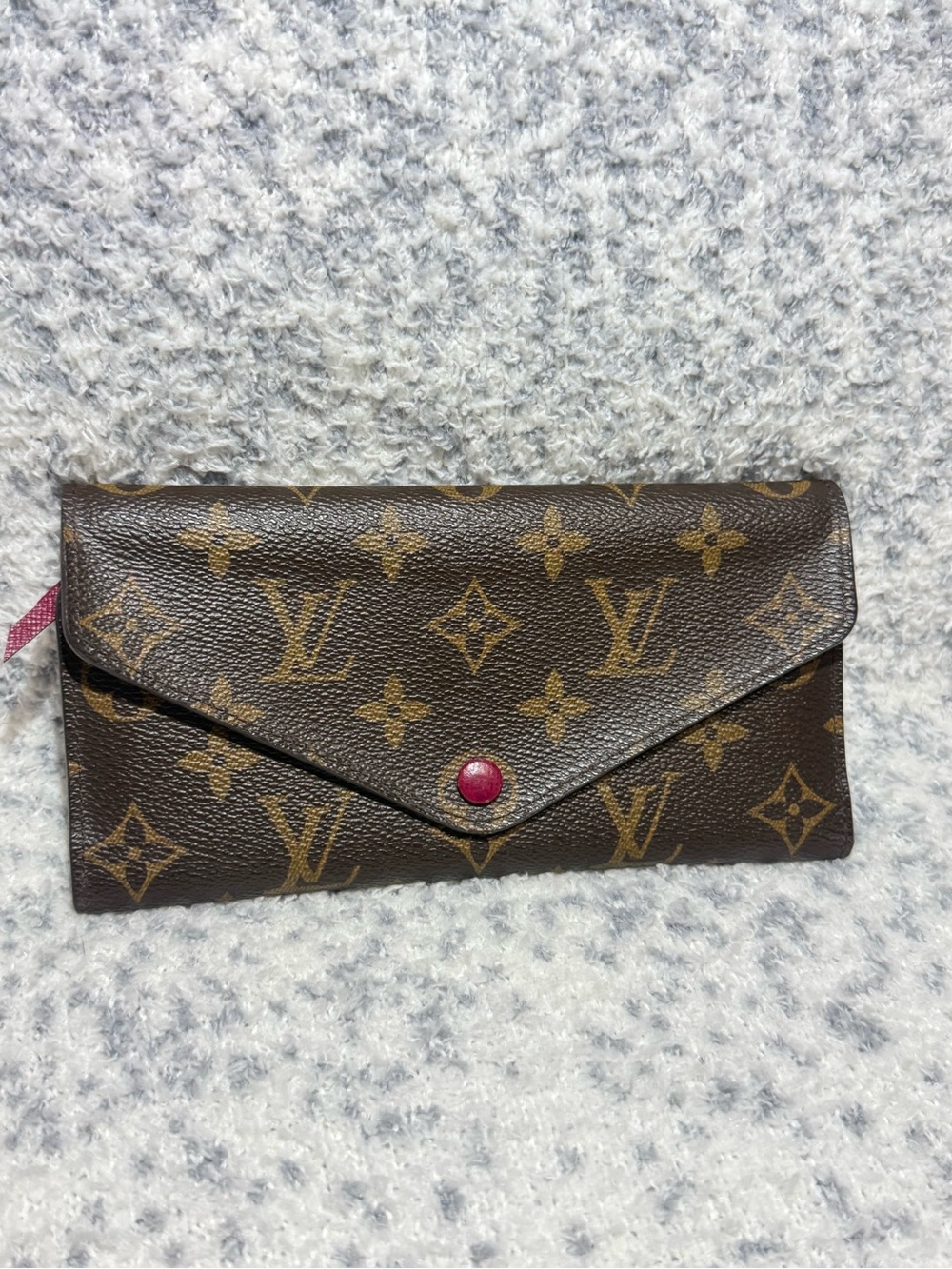 Louis Vuitton Monogram Envelope Kiragami-Wallet in Brown with Pink Snap